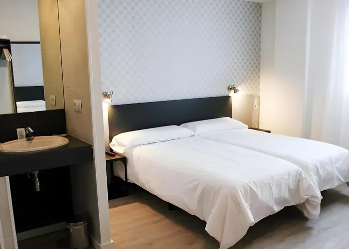 Checkin Urban Nevada Hotel Armilla