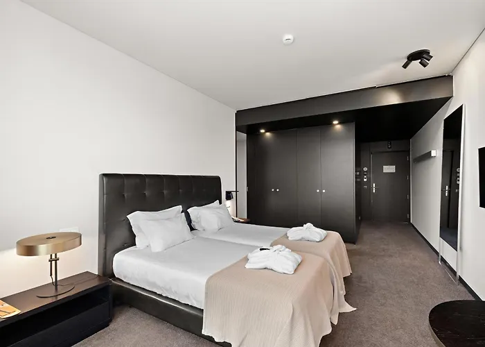 Axis Viana Business & Spa Hotel