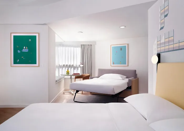 Ying'Nflo, Wesley Admiralty, Hong Kong - Langham Hospitality Group