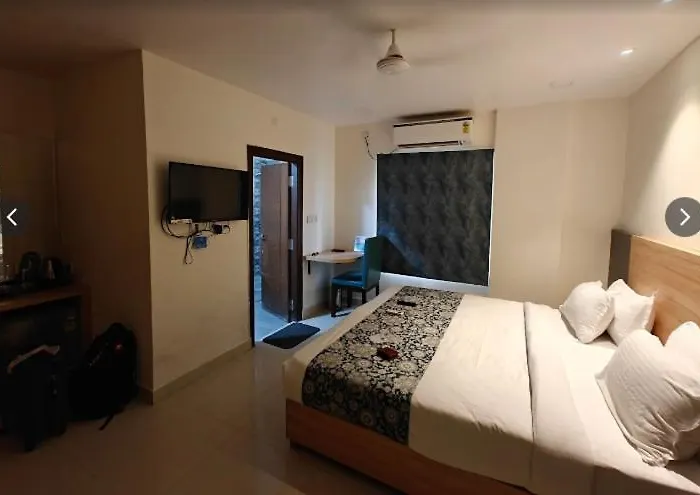 Hotel Eminent Suites Hyderabad