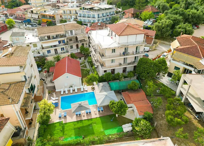 Central Hotel Parga