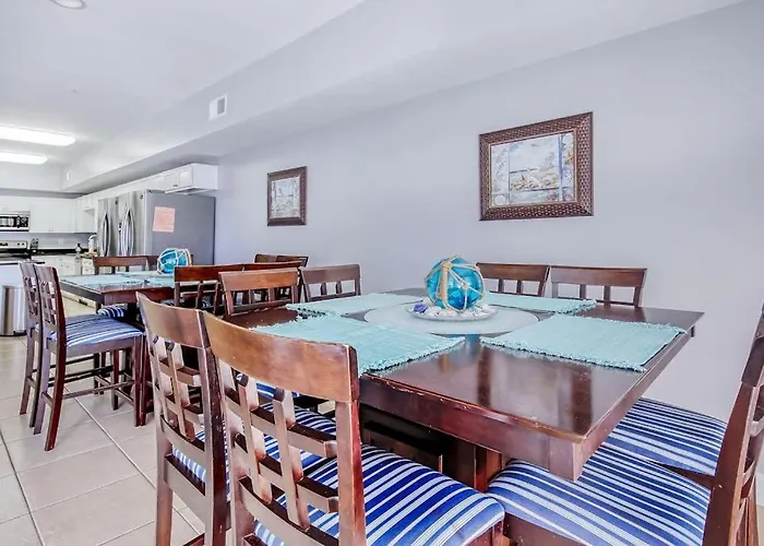 Coconut Grove 203 Apartment Myrtle Beach