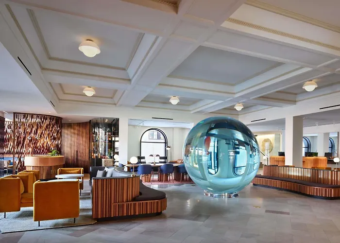 21C Museum Hotel St Louis