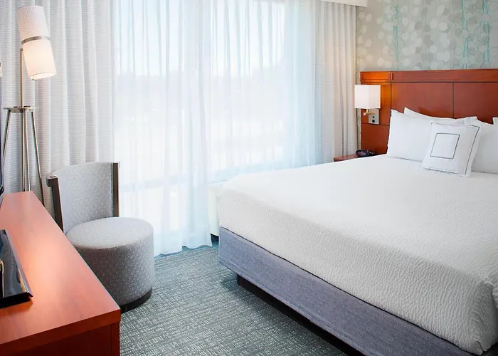 Courtyard By Marriott Ann Arbor Hotel