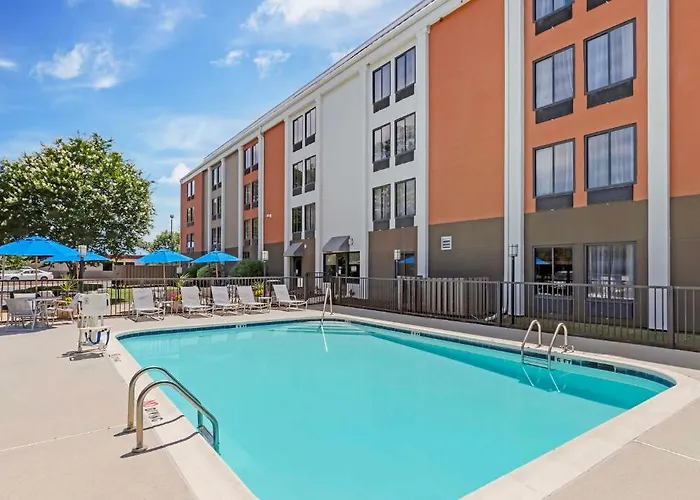 Best Western Plus Wilmington / Wrightsville Beach