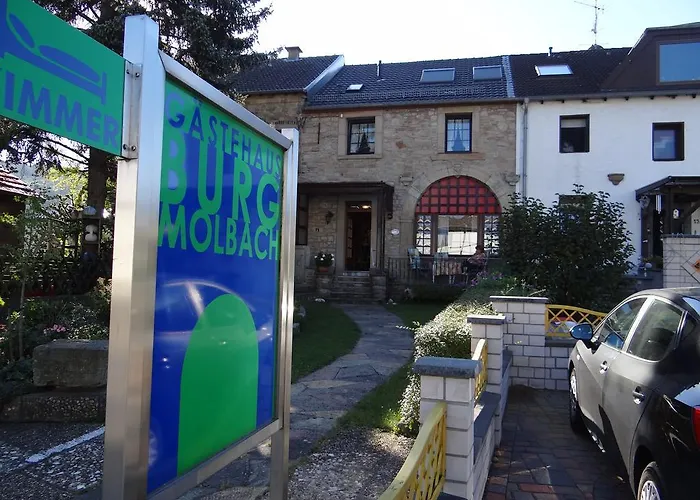 Gästehaus Burg Molbach Kreuzau
