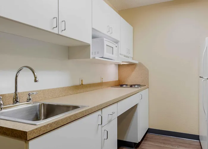 Extended Stay America Suites - Evansville - East