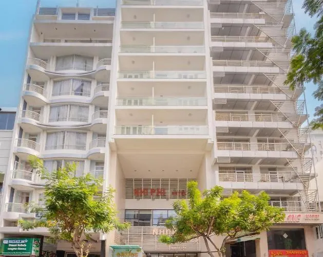 Nhi Phi Hotel