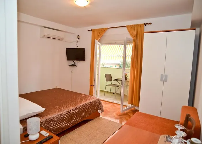 El Mirador Rooms With Balcony Zara