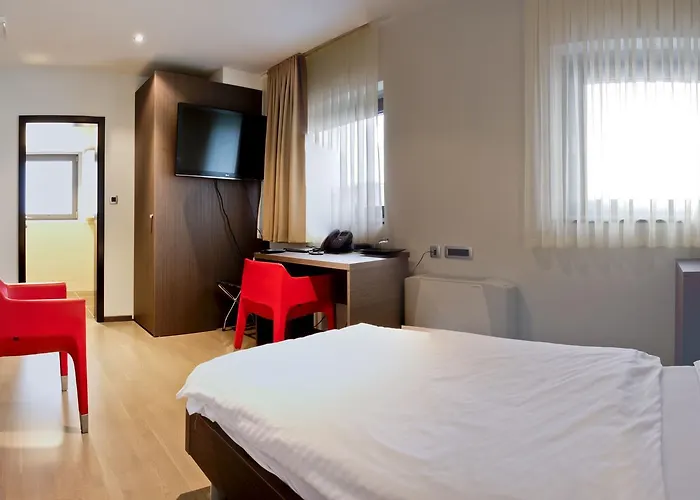 Gloria Hotel
