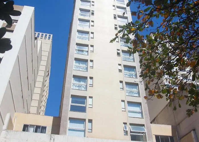 Everest Rio Hotel