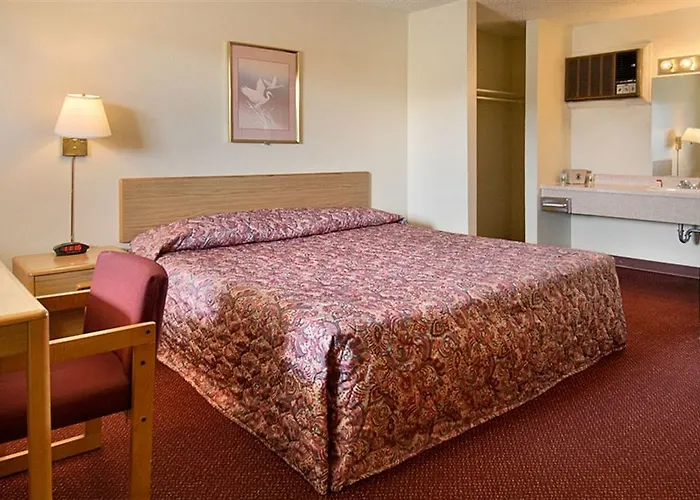 Peoria Inn