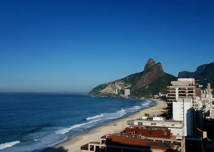 Everest Rio Hotel