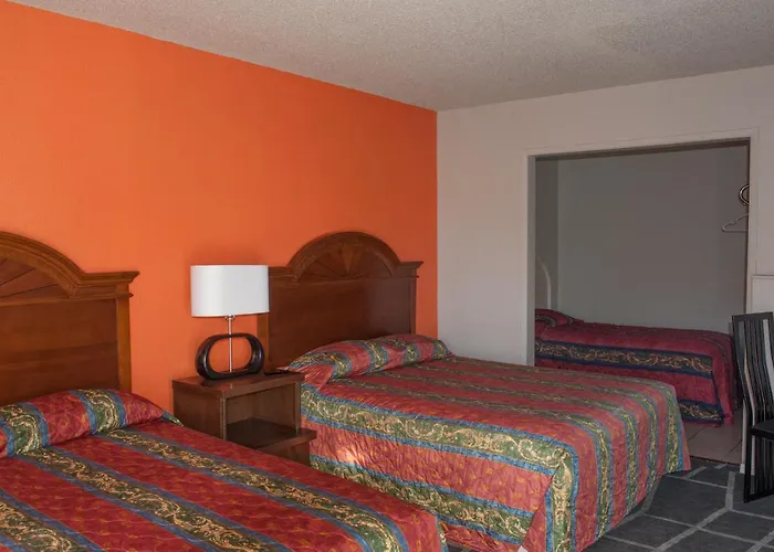 Motel 8 Plus Las Vegas